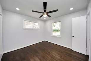 2010 Lillian St, Pasadena, TX 77502 - Photo 25