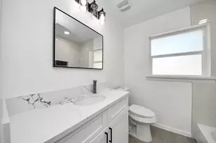 2010 Lillian St, Pasadena, TX 77502 - Photo 23