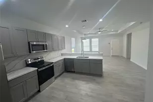 301 S Railroad Ave, Shepherd, TX 77371 - Photo 3