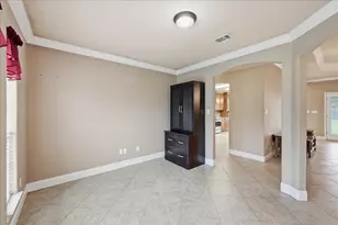 290 Tyler Dr, Orange, TX 77630 - Photo 5