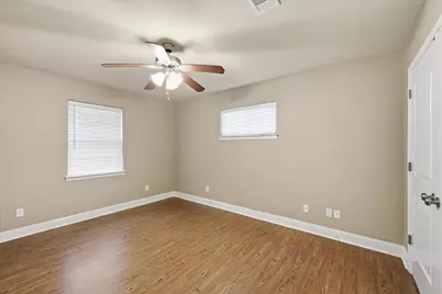 290 Tyler Drive, Orange, TX 77630 - Photo 25