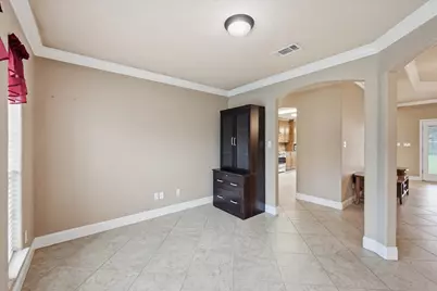290 Tyler Drive, Orange, TX 77630 - Photo 5