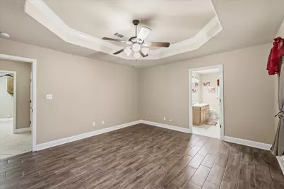 290 Tyler Drive, Orange, TX 77630 - Photo 13