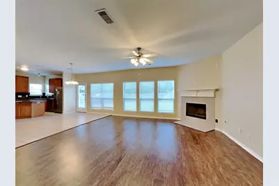 1101 Shadow Glenn Drive, Conroe, TX 77301 - Photo 5