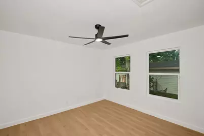 2508 N Houston Drive, La Marque, TX 77568 - Photo 11