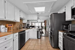 3663 E NASA Pkwy, Seabrook, TX 77586 - Photo 11