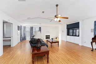 606 Packer Ct, Webster, TX 77598 - Photo 5