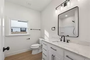 4413 Roseland St, Houston, TX 77006 - Photo 19