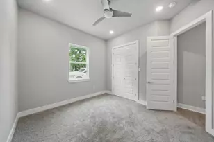 3502 McBride St, Dayton, TX 77535 - Photo 11