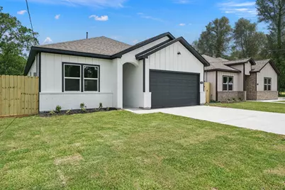 3502 McBride Street, Dayton, TX 77535 - Photo 17