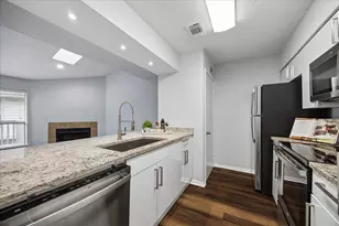 2277 S Kirkwood Rd, Houston, TX 77077 - Photo 9