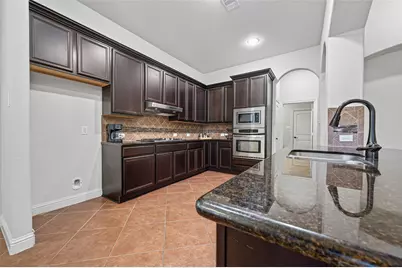 110 Carriage Court, Magnolia, TX 77354 - Photo 13