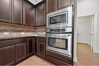 110 Carriage Court, Magnolia, TX 77354 - Photo 15