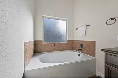 110 Carriage Court, Magnolia, TX 77354 - Photo 35