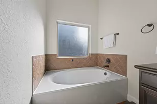 110 Carriage Ct, Magnolia, TX 77354 - Photo 35