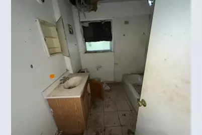 1918 Hampton Street, Houston, TX 77088 - Photo 7