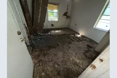 1918 Hampton Street, Houston, TX 77088 - Photo 9