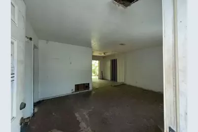 1918 Hampton Street, Houston, TX 77088 - Photo 3