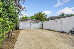 10610 Piping Rock Ln, Houston, TX 77042 - Photo 41