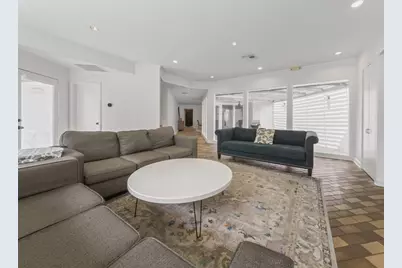 10610 Piping Rock Lane, Houston, TX 77042 - Photo 25