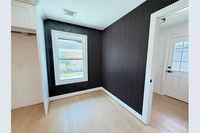 5642 Warm Springs Road, Houston, TX 77035 - Photo 5