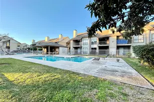 8365 Sands Point Dr, Houston, TX 77036 - Photo 17