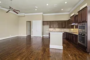 9948 Woodwind Ln N, Houston, TX 77025 - Photo 9
