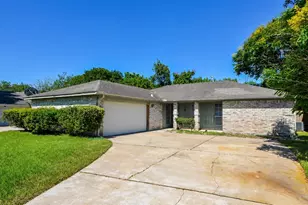 13326 Pantano Dr, Houston, TX 77065 - Photo 1