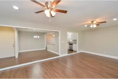 13326 Pantano Drive, Houston, TX 77065 - Photo 9
