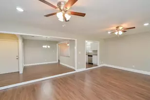 13326 Pantano Dr, Houston, TX 77065 - Photo 9