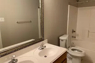 5739 Wandering Creek Dr, Richmond, TX 77469 - Photo 7