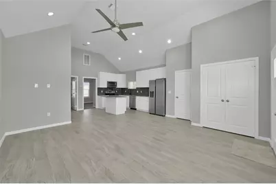 16732 E Juneau, Montgomery, TX 77316 - Photo 9