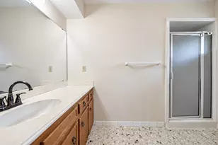 9315 Triola Ln, Houston, TX 77036 - Photo 19