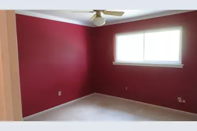831 Baronridge Drive, Seabrook, TX 77586 - Photo 9
