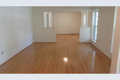 831 Baronridge Drive, Seabrook, TX 77586 - Photo 5