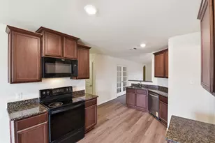 10802 Spring Brook Pass Dr, Humble, TX 77396 - Photo 9