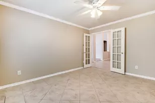 7302 Hollow Field Ln, Cypress, TX 77433 - Photo 13
