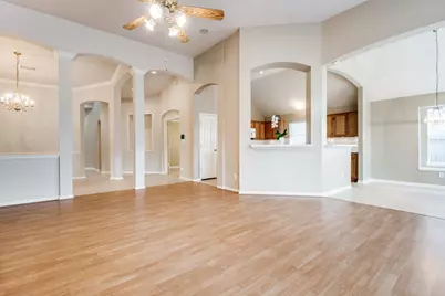 7302 Hollow Field Lane, Cypress, TX 77433 - Photo 5