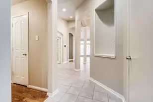 7302 Hollow Field Ln, Cypress, TX 77433 - Photo 9