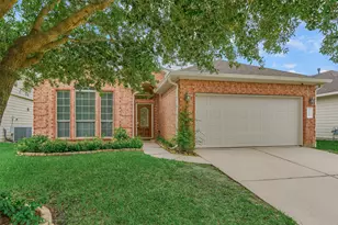 8722 Auburn Mane Dr, Tomball, TX 77375 - Photo 3