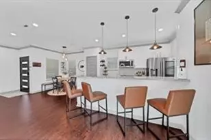 907 Frio St, Houston, TX 77012 - Photo 11