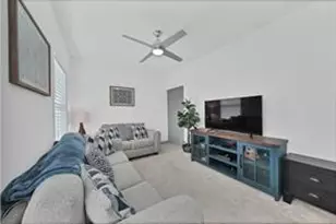 907 Frio St, Houston, TX 77012 - Photo 13