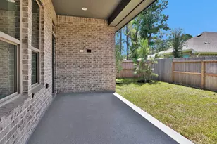 283 Mallards Rim Dr, Willis, TX 77318 - Photo 7