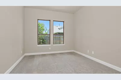 283 Mallards Rim Drive, Willis, TX 77318 - Photo 5