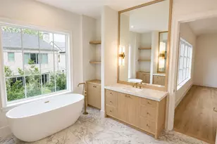 4026 Colquitt St, Houston, TX 77027 - Photo 13