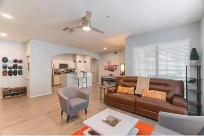 6607 Lake Woodlands Drive #312, The Woodlands, TX 77382 - Photo 5