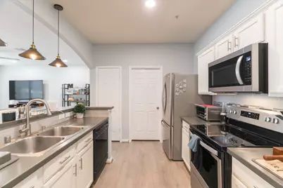 6607 Lake Woodlands Drive #312, The Woodlands, TX 77382 - Photo 7