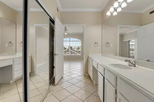 2111 Welch St, Houston, TX 77019 - Photo 11