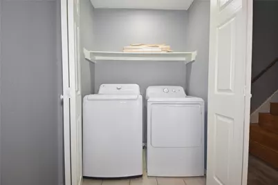 10811 Richmond Avenue #76, Houston, TX 77042 - Photo 15