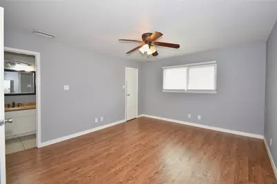10811 Richmond Avenue #76, Houston, TX 77042 - Photo 17